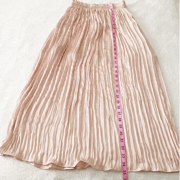 Topshop Plisse Light Pink Midi Skirt - Picture 4 of 8